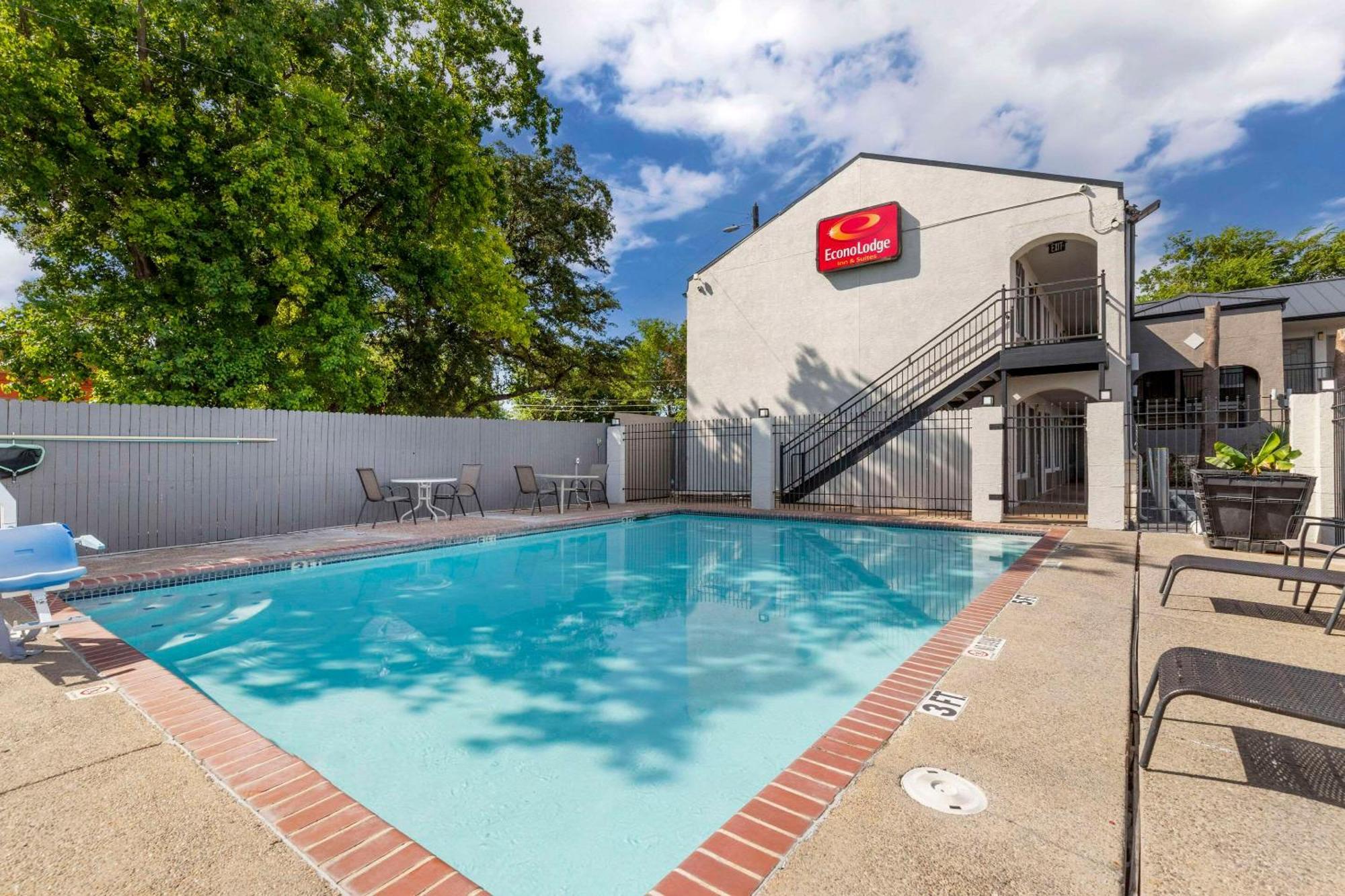 Econo Lodge Inn & Suites Near Lackland Afb San Antonio Zewnętrze zdjęcie