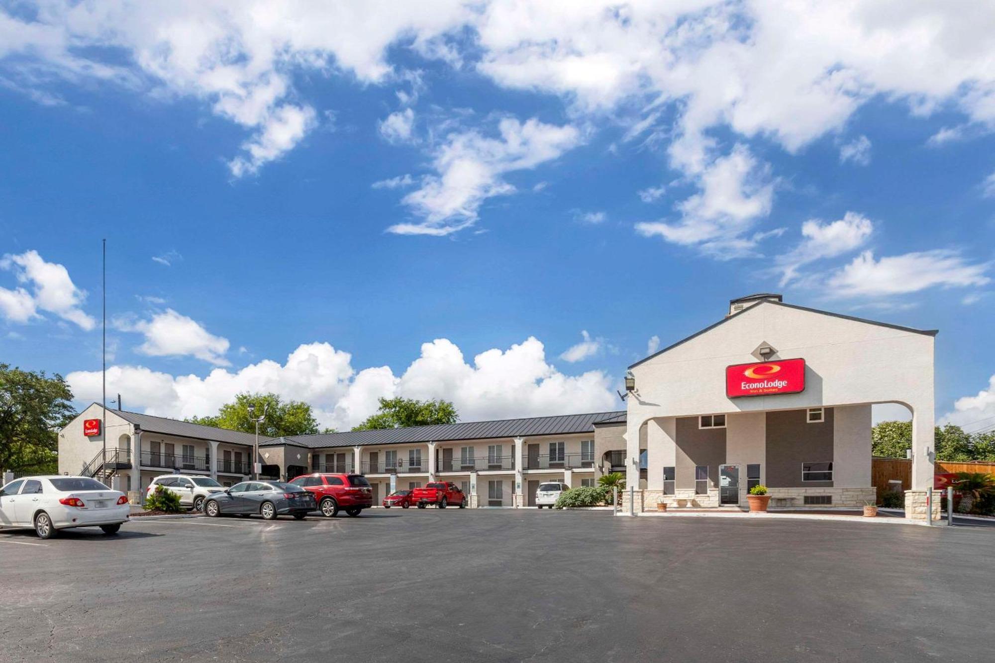 Econo Lodge Inn & Suites Near Lackland Afb San Antonio Zewnętrze zdjęcie