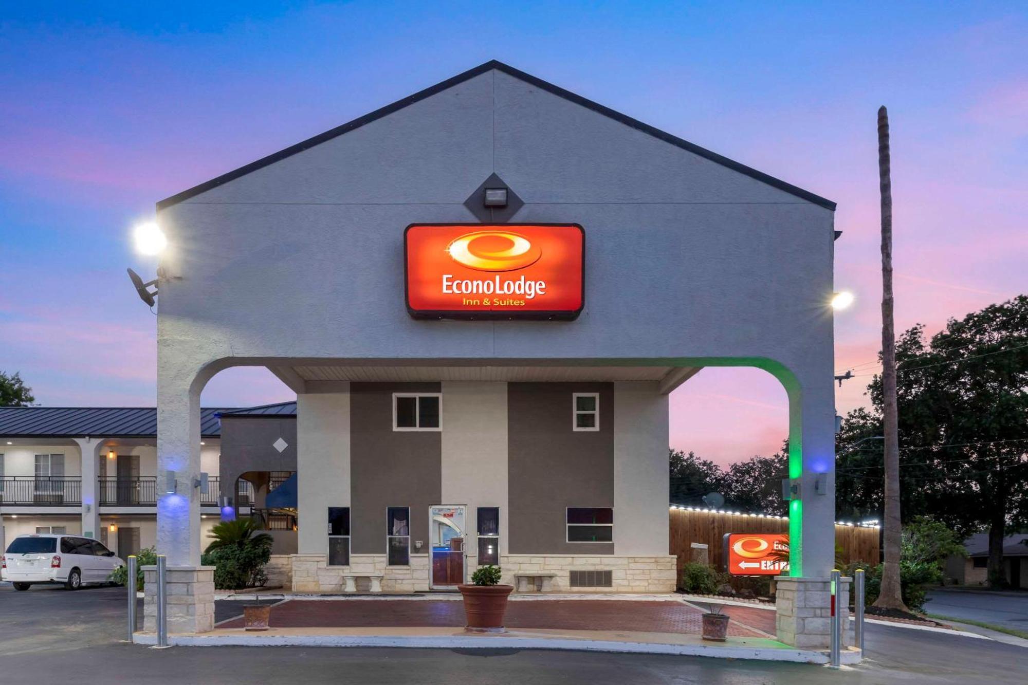 Econo Lodge Inn & Suites Near Lackland Afb San Antonio Zewnętrze zdjęcie