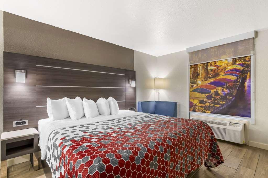 Econo Lodge Inn & Suites Near Lackland Afb San Antonio Pokój zdjęcie